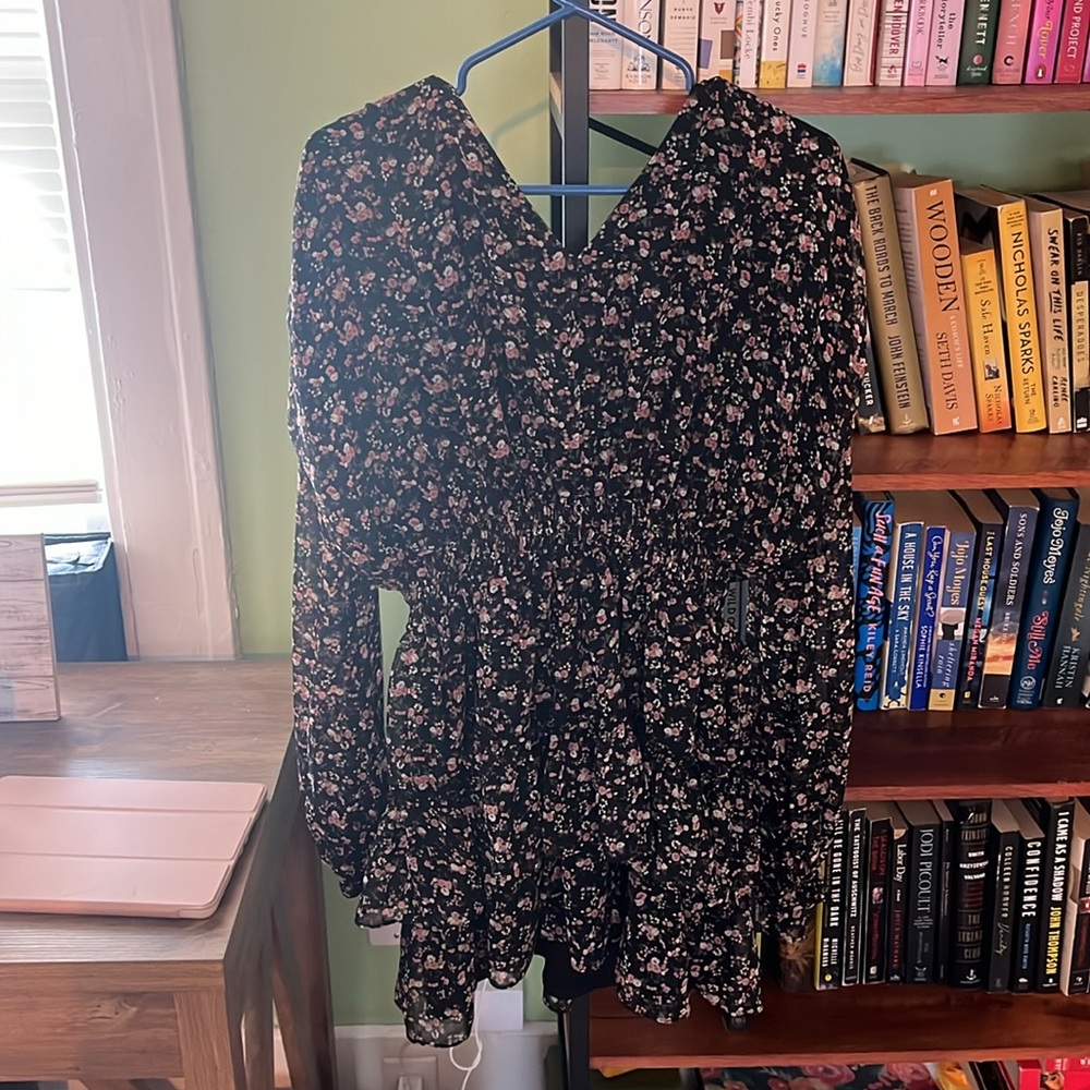 Long Sleeve Ruffle Dress - Picture 4 of 4